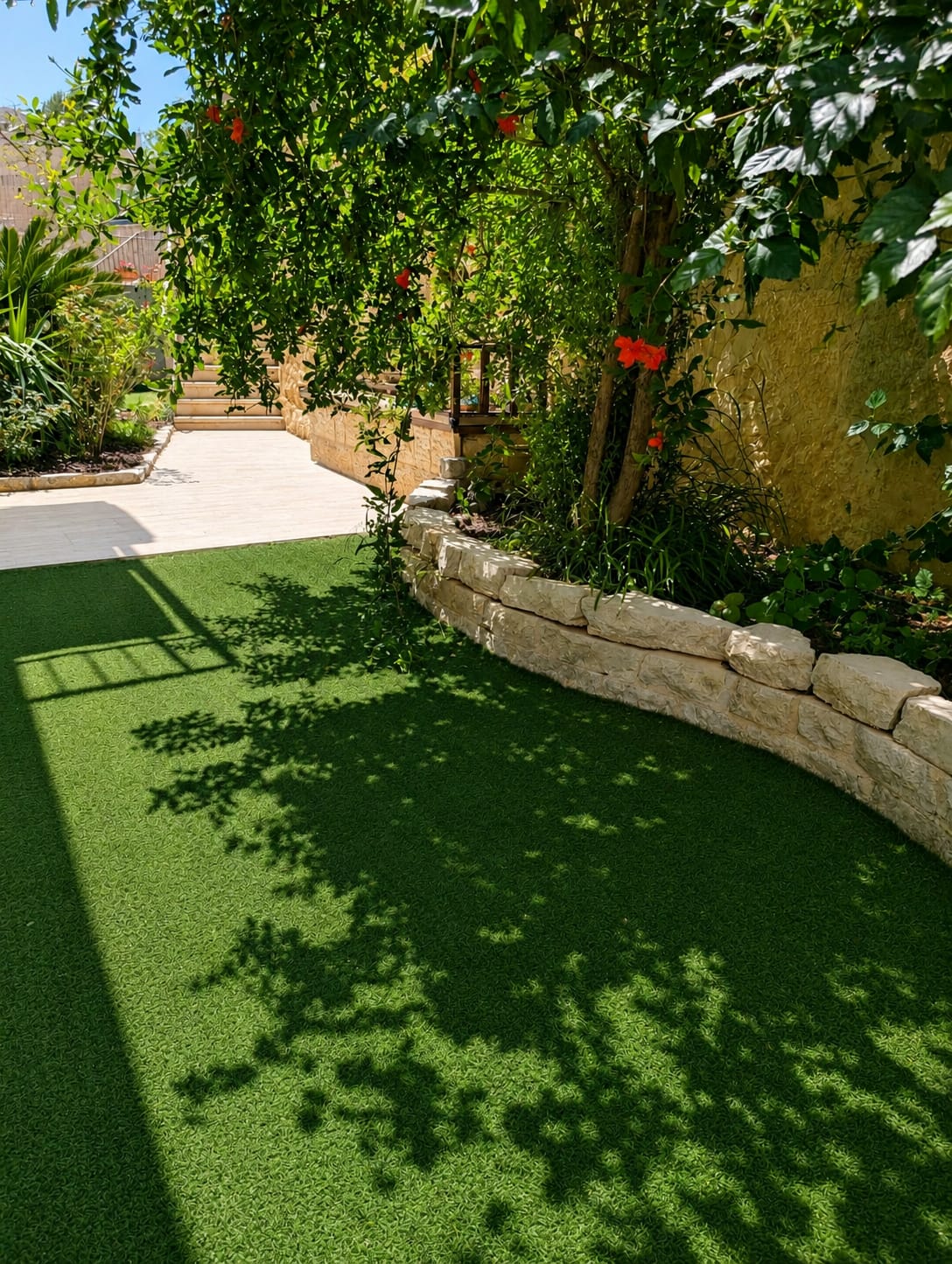 Bright scenic view background for Villa Neve Midbar
